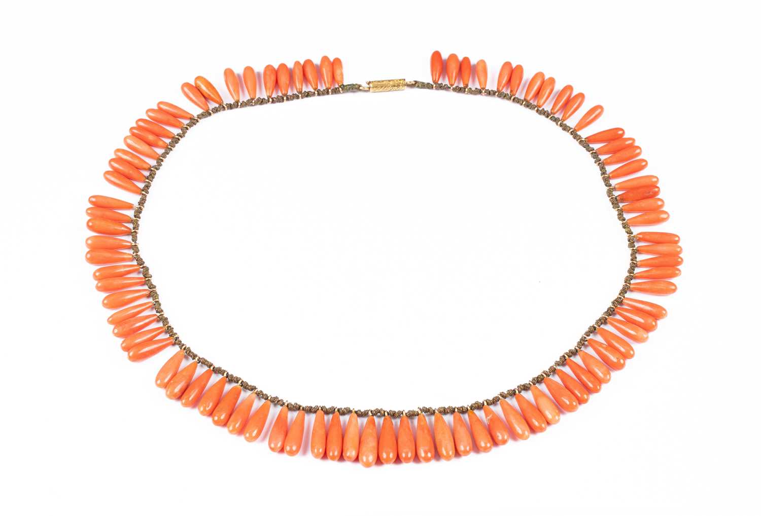 Lot 268 - A Victorian coral fringe necklace