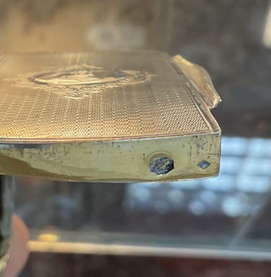 Lot 82 - A French silver snuff box