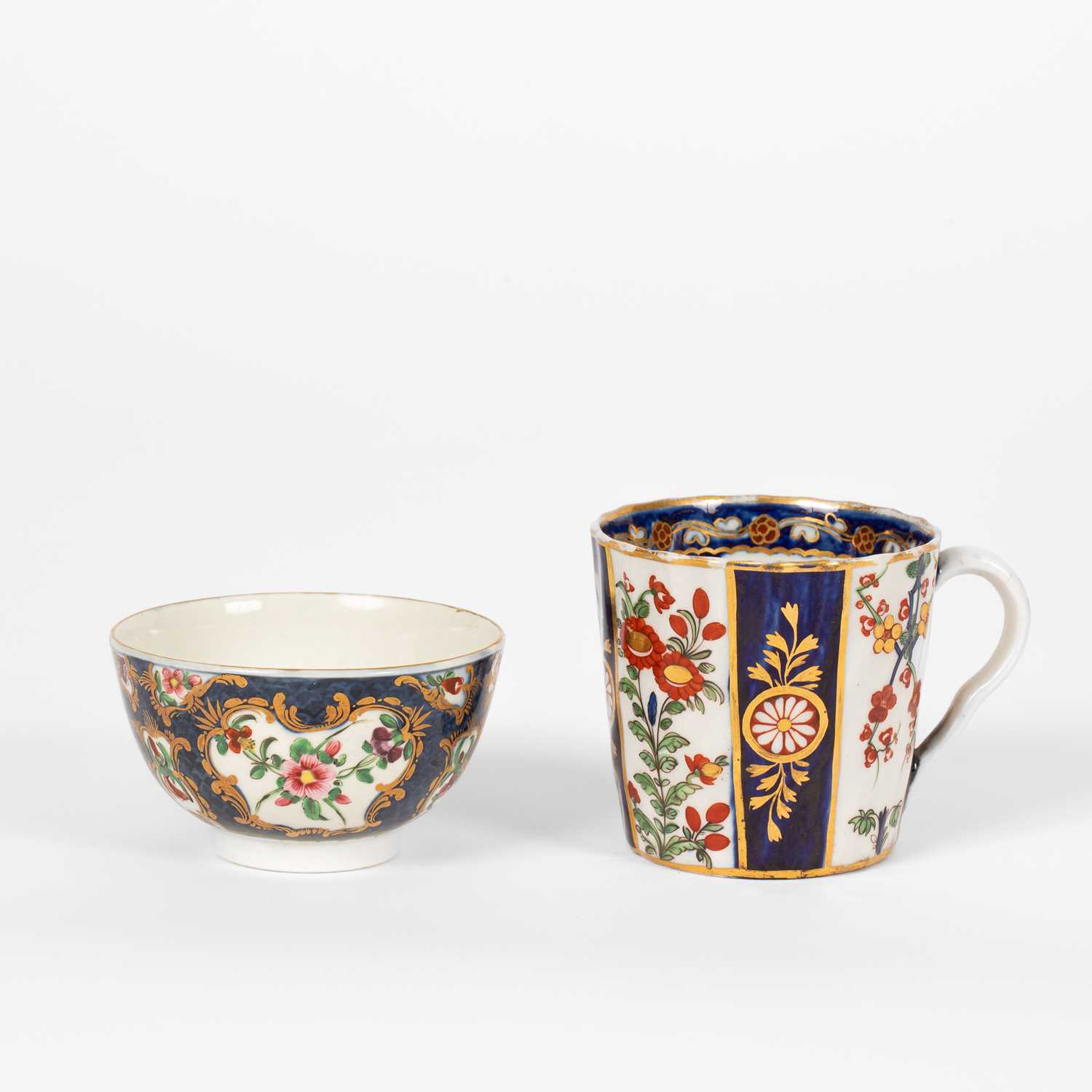 Lot 509 - A Worcester tea bowl and coffee cup