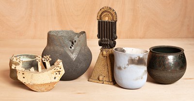 Lot 459 - Mixed studio pottery