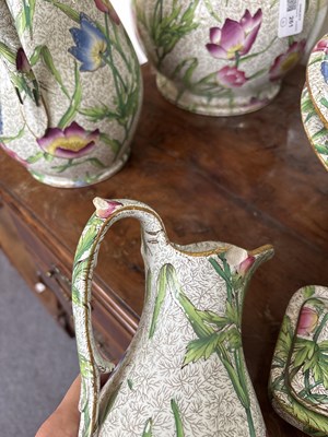 Lot 261 - A Staffordshire pottery wash set