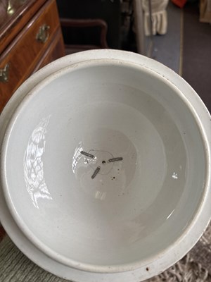 Lot 261 - A Staffordshire pottery wash set
