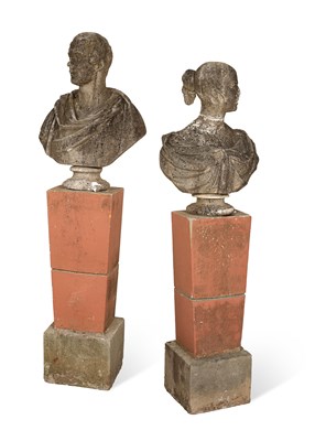 Lot 519 - A pair of weathered marble busts