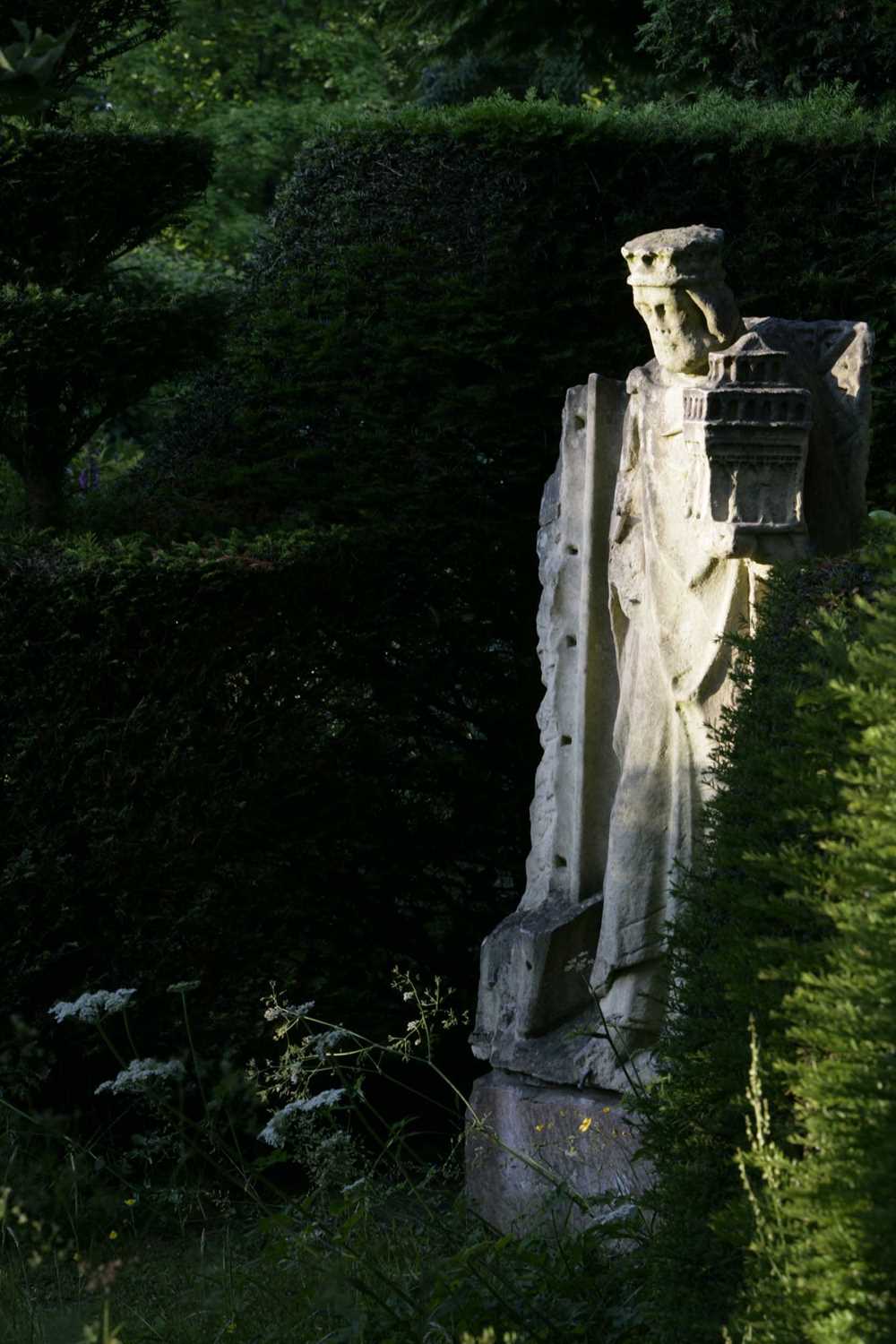 Lot 560 - A carved stone figure of Henry III from the old Palace of Westminster