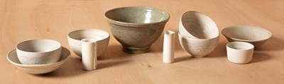 Lot 454 - Mixed studio pottery